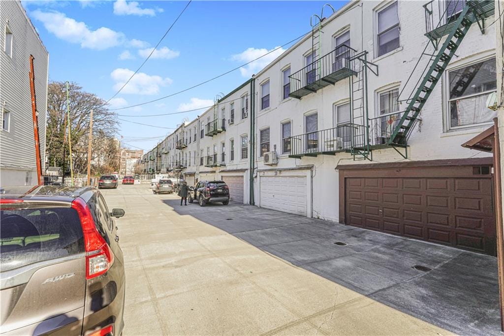 54 Parrott Place, Brooklyn, New York, 11228 image 31