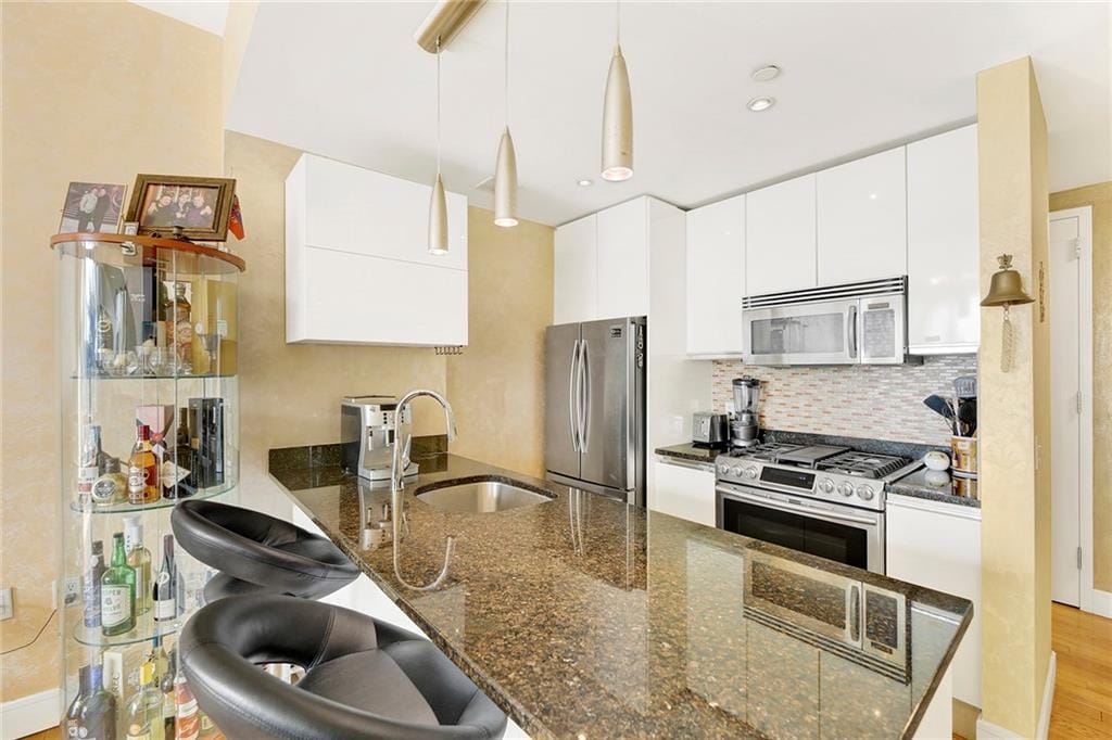 71 Village Rd North 4A, Brooklyn, New York, 11223 image 8