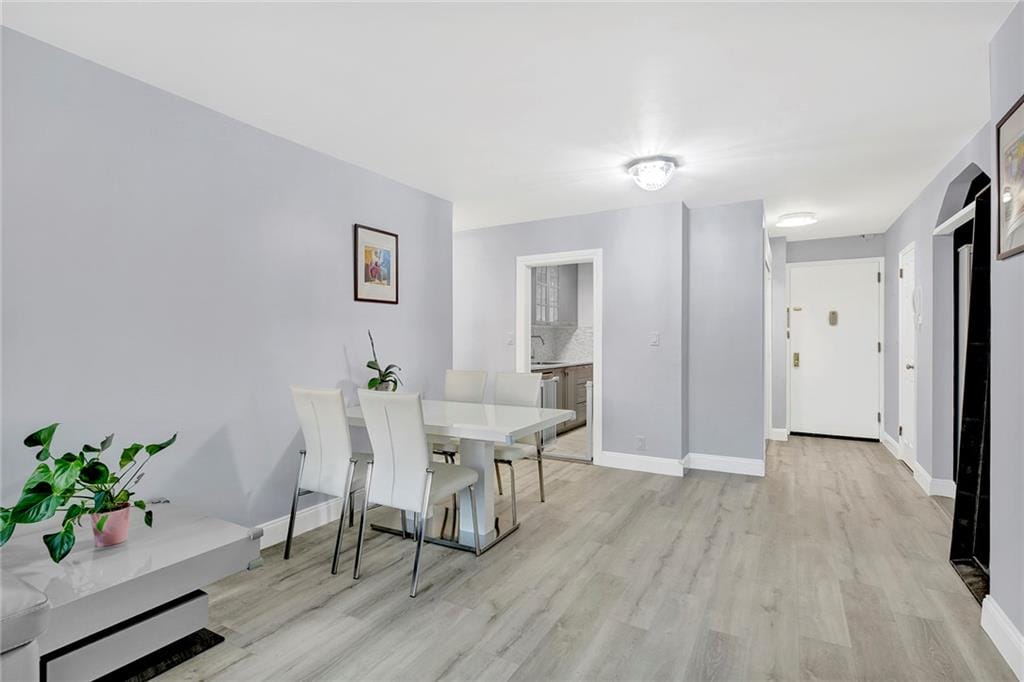 1360 Ocean Parkway 4L, Brooklyn, New York, 11230 image 7