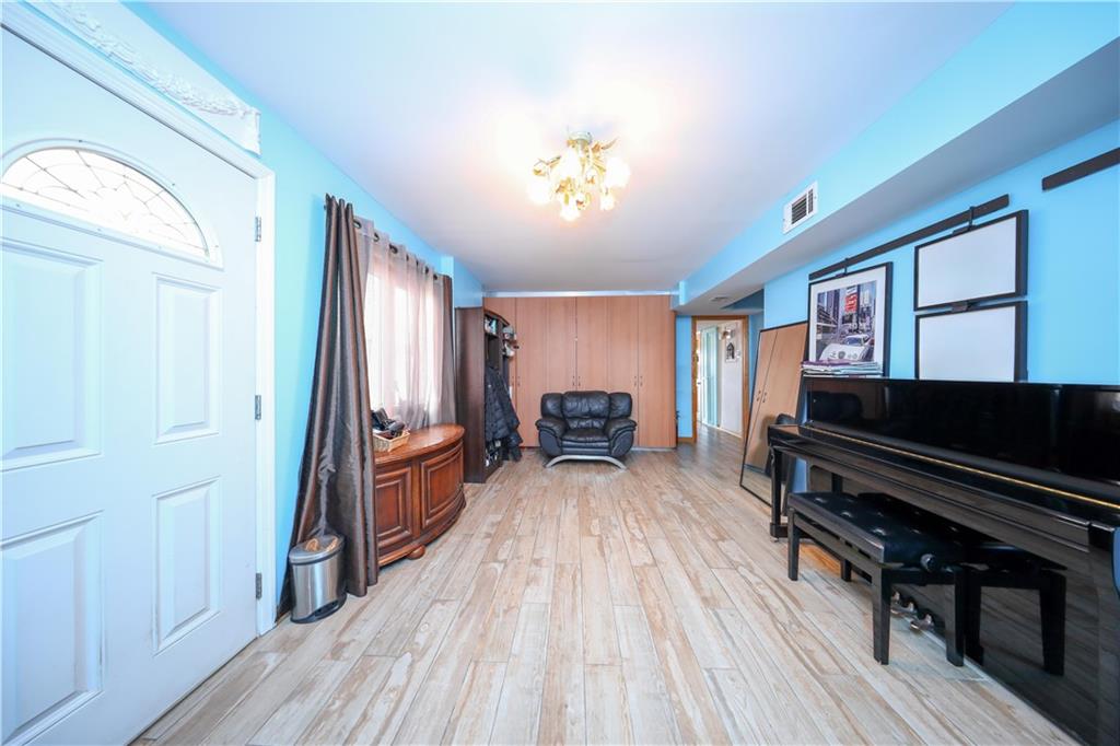 2296 National Drive, Brooklyn, New York, 11234 image 18