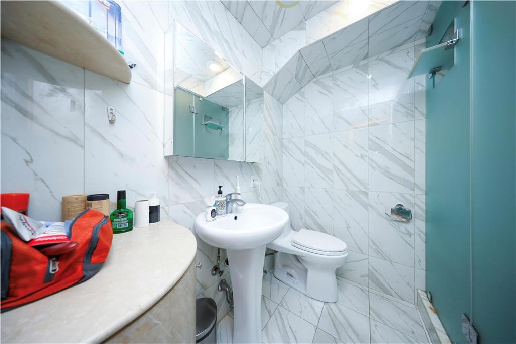 2296 National Drive, Brooklyn, New York, 11234 image 31