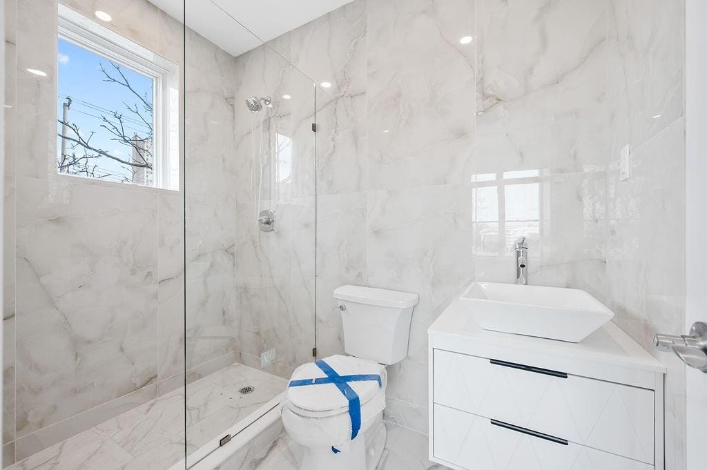 3707 Cypress Avenue, Brooklyn, New York, 11224 image 16