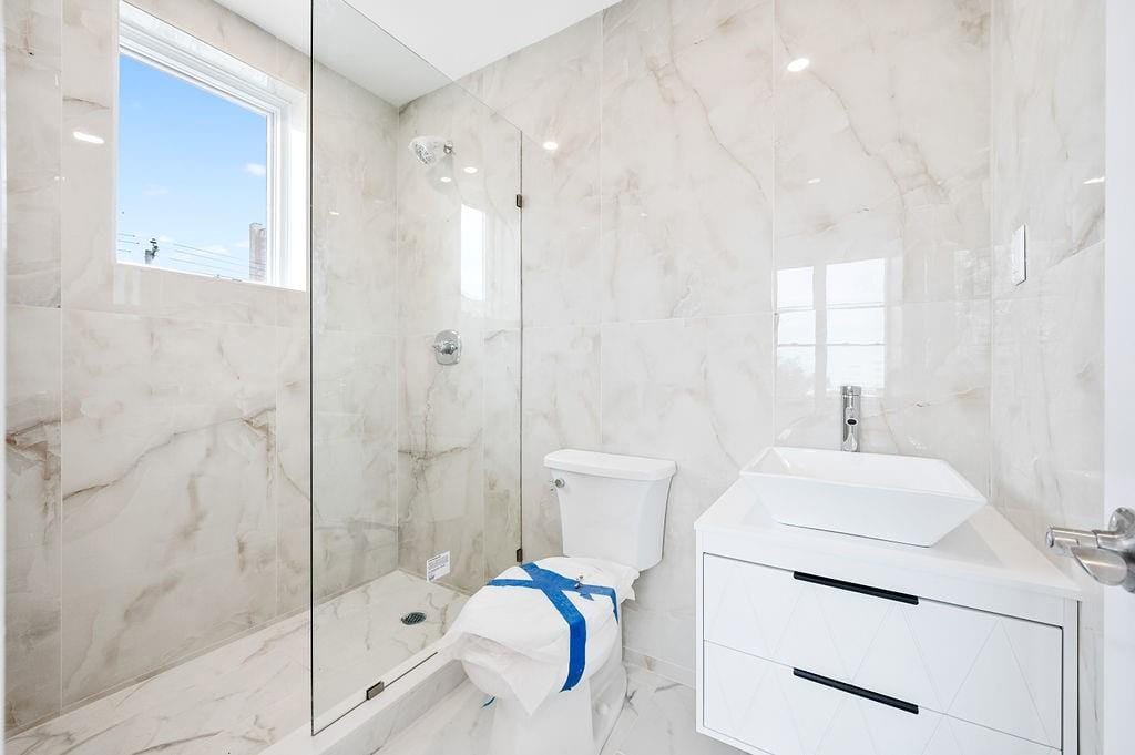 3707 Cypress Avenue, Brooklyn, New York, 11224 image 30