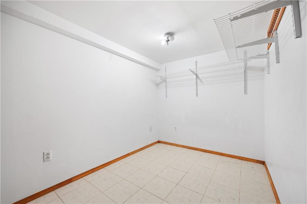6815 Madeline Court, Brooklyn, New York, 11220 image 18