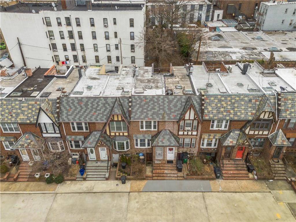 6815 Madeline Court, Brooklyn, New York, 11220 image 26