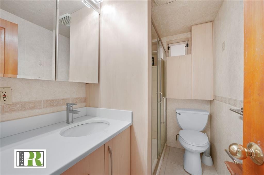 1874 East 27th Street, Brooklyn, New York, 11229 image 20