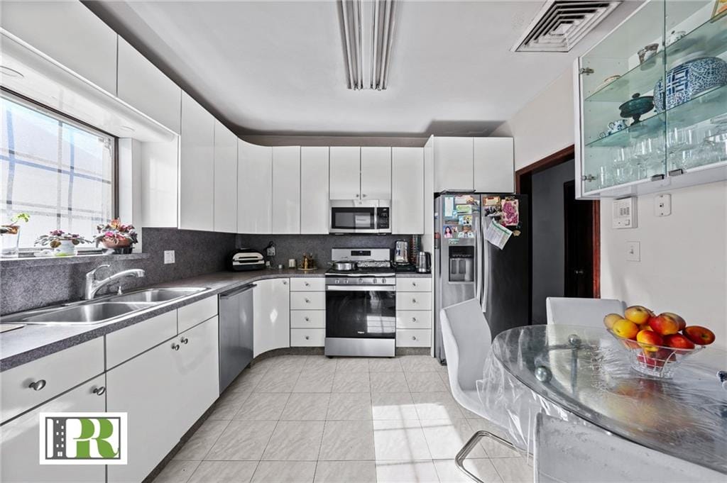 1874 East 27th Street, Brooklyn, New York, 11229 image 8