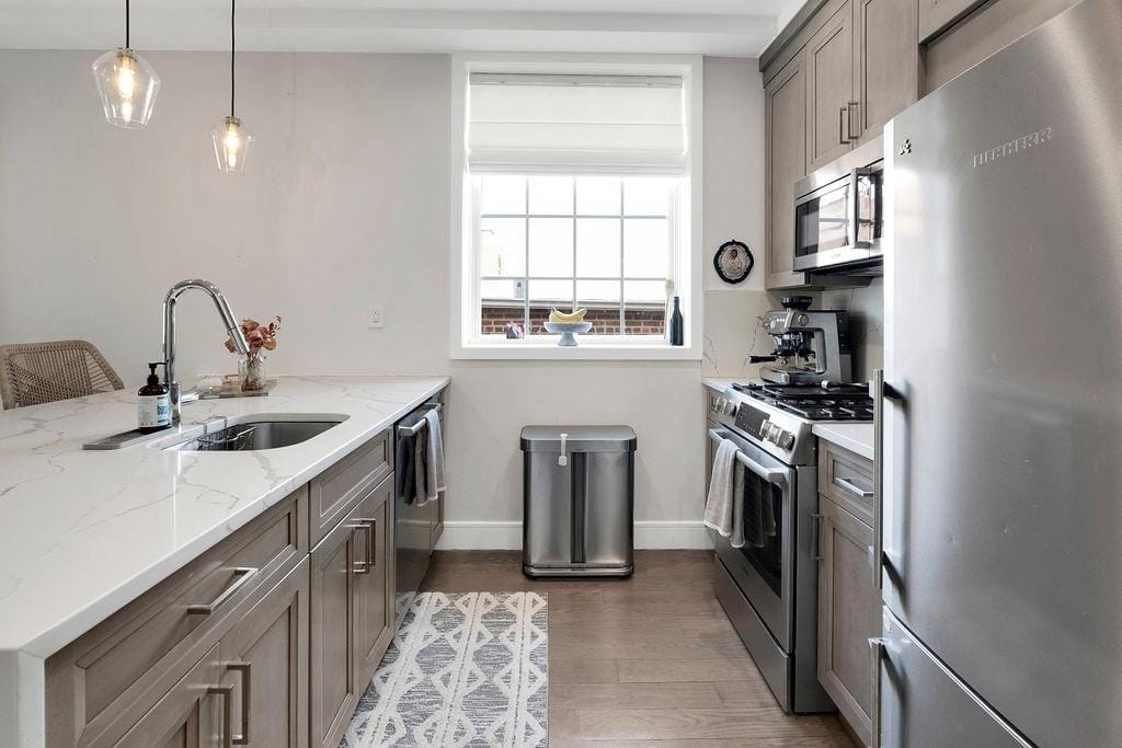 97 Battery Avenue 3B, Brooklyn, New York, 11209 image 15
