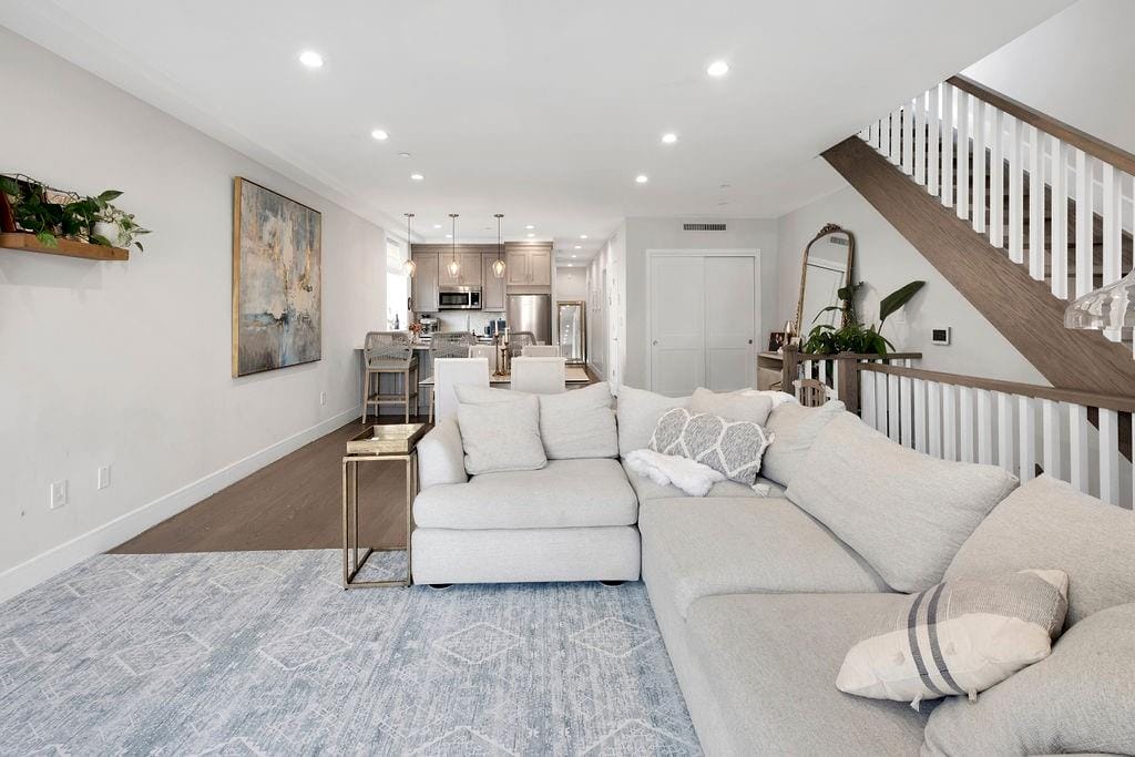 97 Battery Avenue 3B, Brooklyn, New York, 11209 image 8