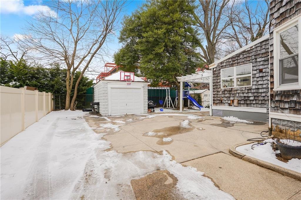 1756 East 23rd Street, Brooklyn, New York, 11229 image 29