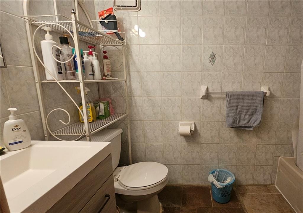22 Long Pond Lane, Staten  Island, New York, 10304 image 16