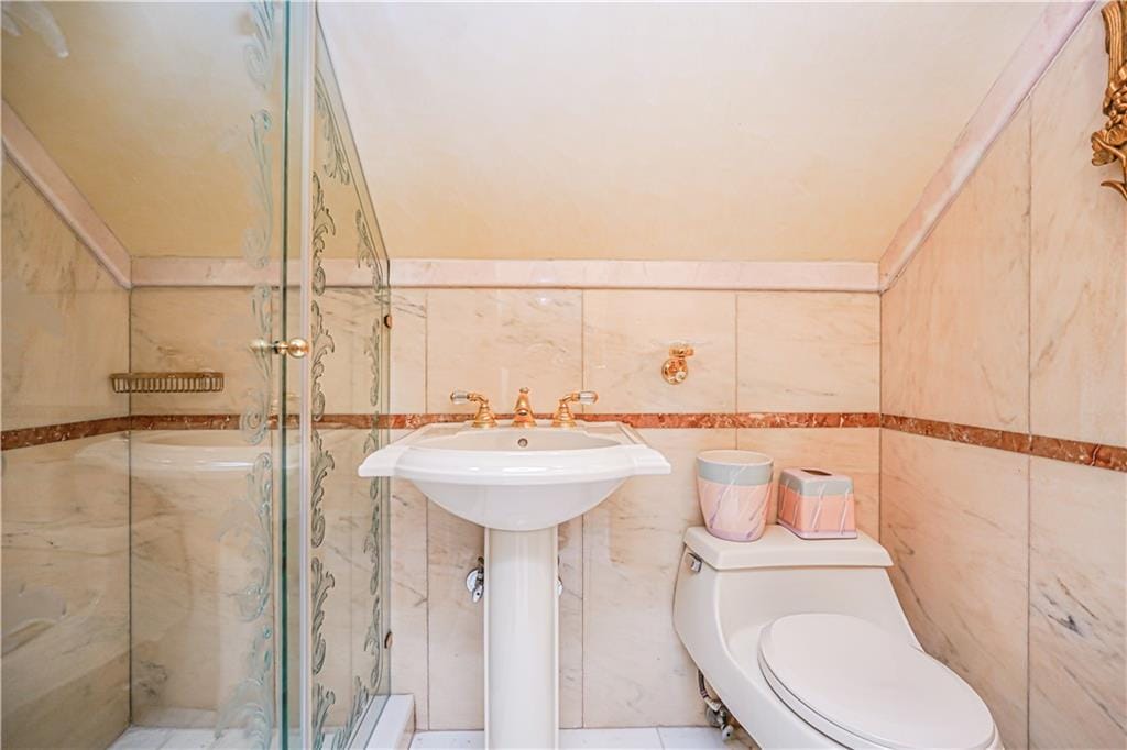 1068 82nd Street, Brooklyn, New York, 11228 image 25