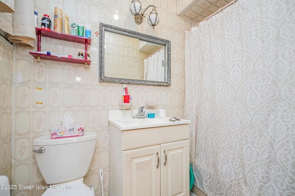 31 Seeley Street, Brooklyn, New York, 11218 image 15