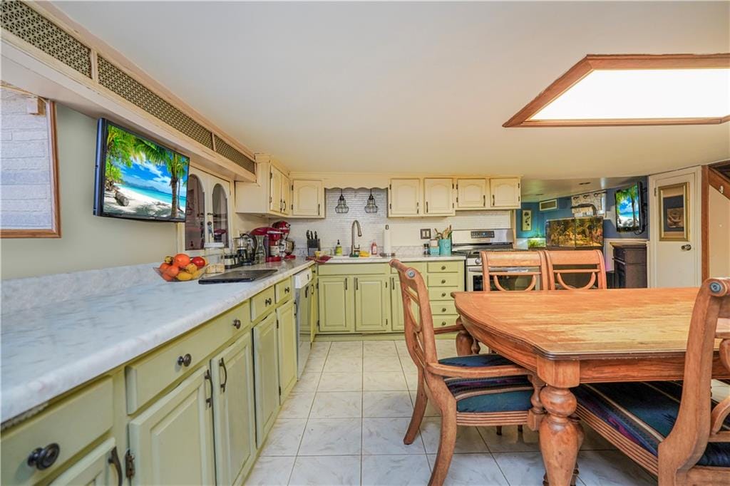 198 Bay 11th Street, Brooklyn, New York, 11228 image 6