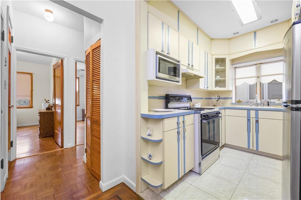 1643 Dahill Road, Brooklyn, New York, 11223 image 19