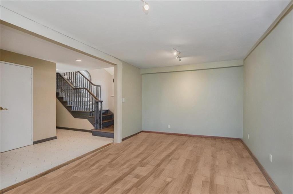 333 Mayfair Drive N, Brooklyn, New York, 11234 image 11