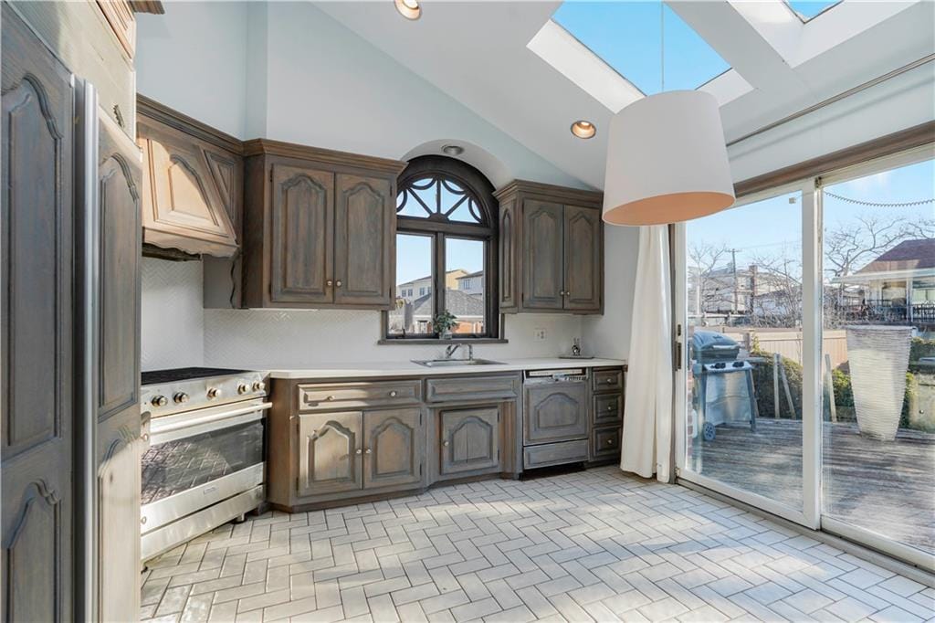 333 Mayfair Drive N, Brooklyn, New York, 11234 image 18
