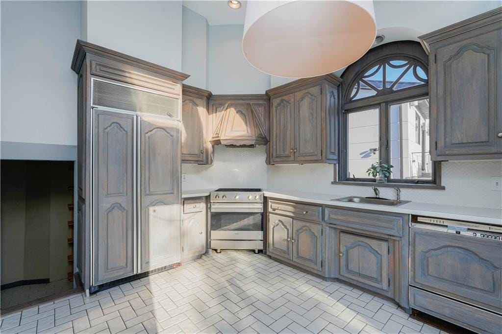 333 Mayfair Drive N, Brooklyn, New York, 11234 image 20