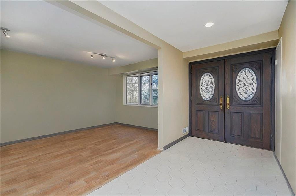 333 Mayfair Drive N, Brooklyn, New York, 11234 image 8