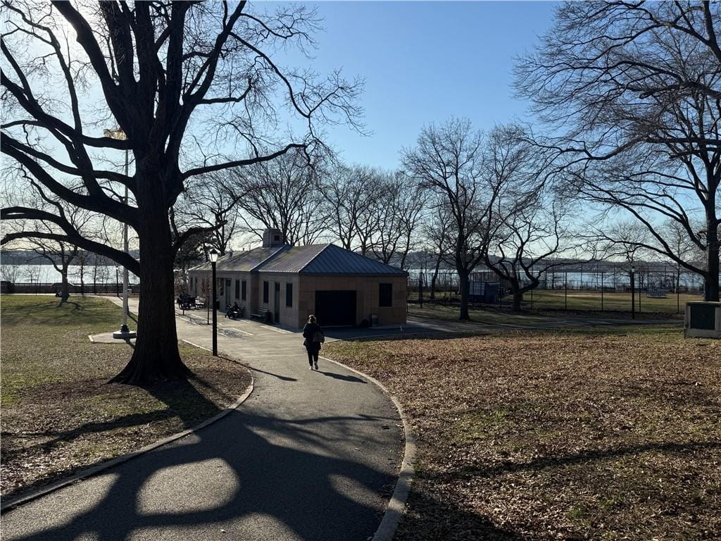 9425 Shore Road 6C, Brooklyn, New York, 11209 image 21