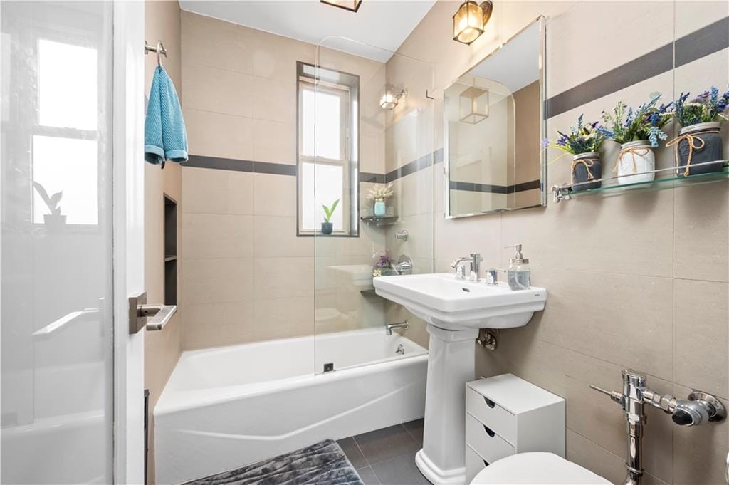 9425 Shore Road 3B, Brooklyn, New York, 11209 image 13