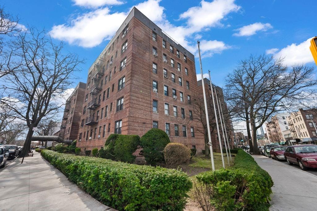 302 96th Street 2A, Brooklyn, New York, 11209 image 17