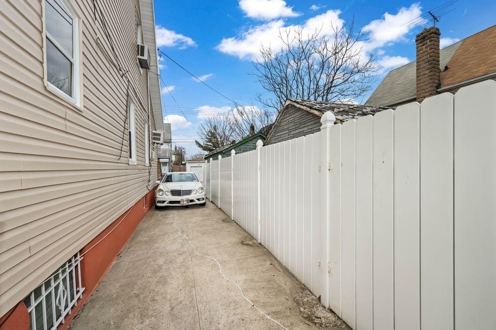 1489 East 54th Street, Brooklyn, New York, 11234 image 25