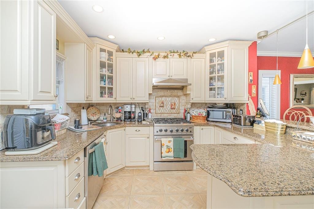 298 Bay 10th Street, Brooklyn, New York, 11228 image 15