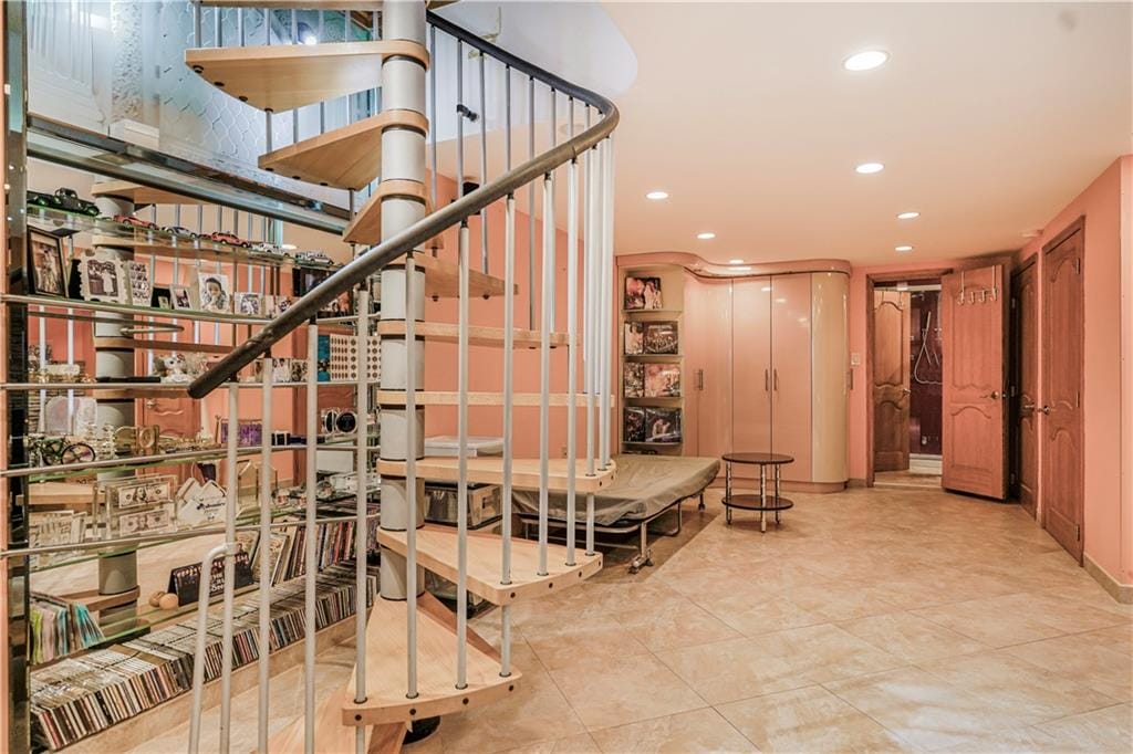 46 Bay 17th Street, Brooklyn, New York, 11214 image 34