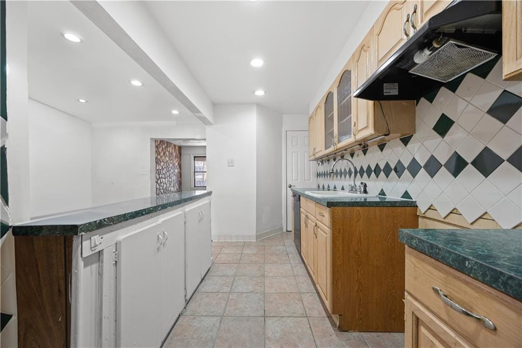 1572 East 34th Street, Brooklyn, New York, 11234 image 20