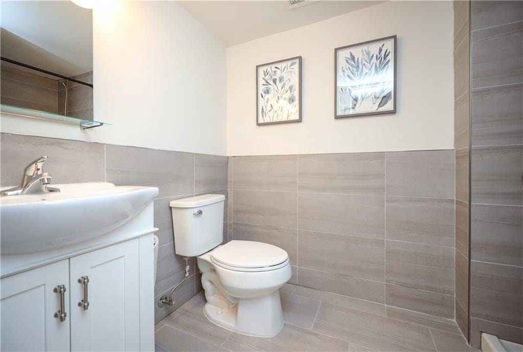 53 Willis Avenue, Staten  Island, New York, 10301 image 13