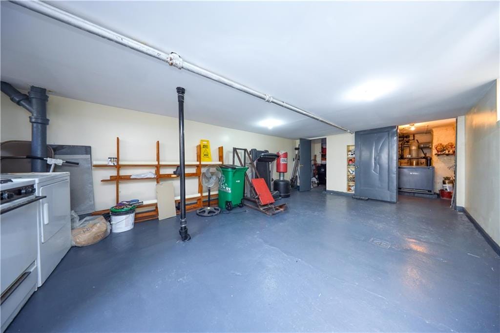 6915 14th Avenue, Brooklyn, New York, 11228 image 12