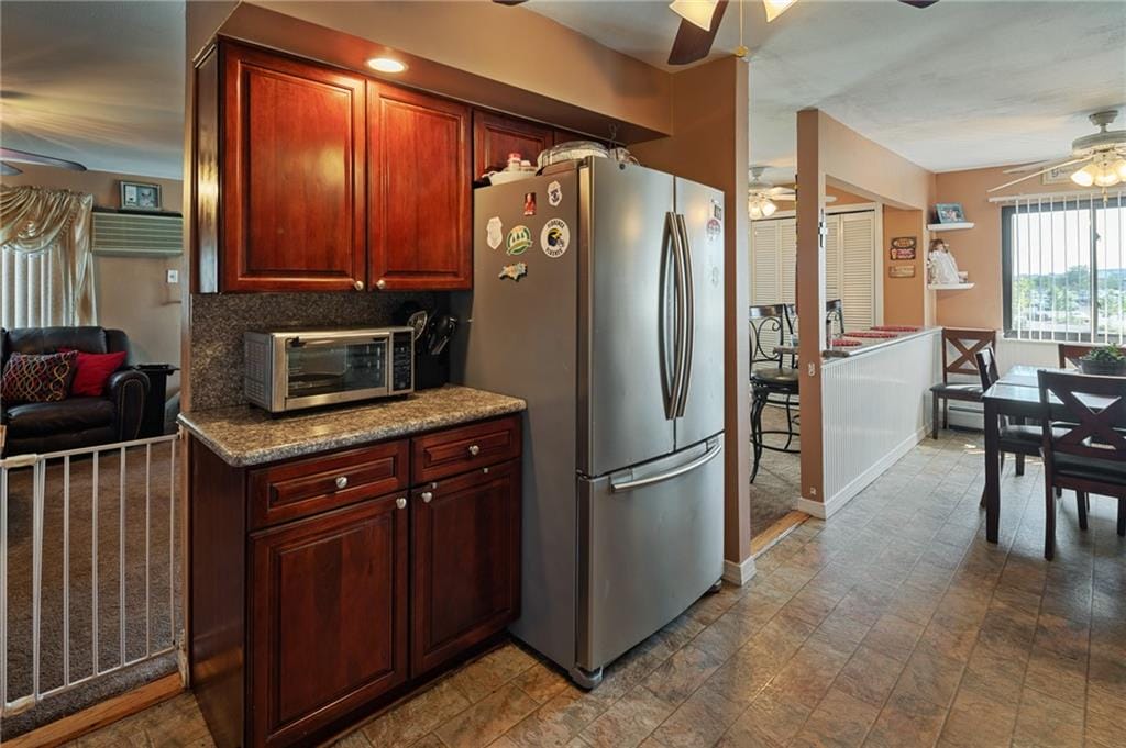 96 Lamped Loop 2, New Springville, New York, 10314 image 11