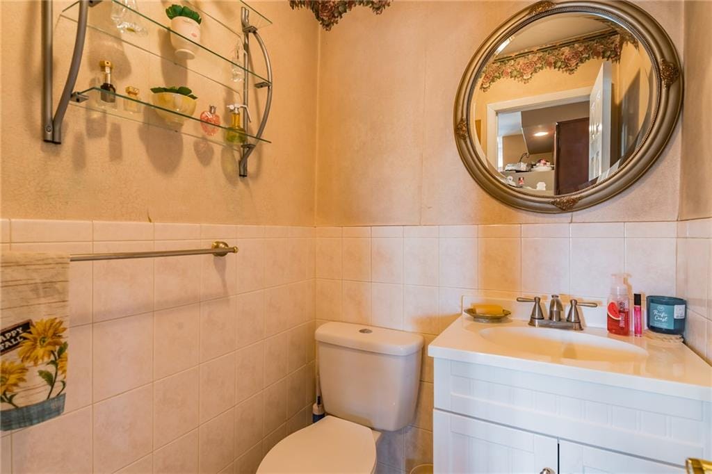 96 Lamped Loop 2, New Springville, New York, 10314 image 16