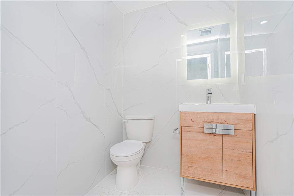 160 Bay 29th Street, Brooklyn, New York, 11214 image 9