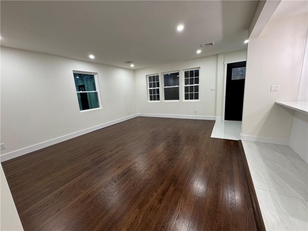 77 City Boulevard, Staten  Island, New York, 10301 image 35