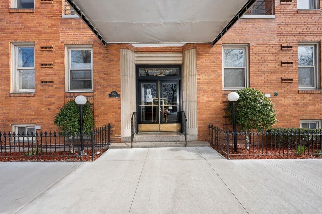 9437 Shore Road A1, Brooklyn, New York, 11209 image 25
