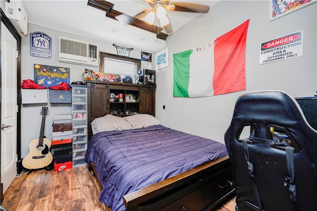 2040 West 8th Street, Brooklyn, New York, 11223 image 17