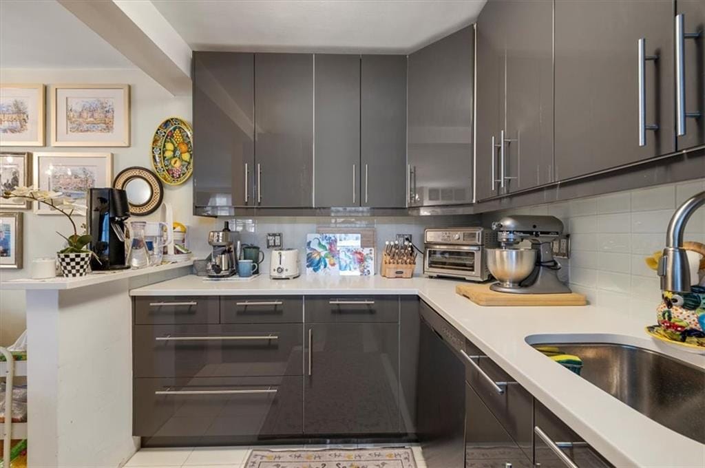 302 96th Street 2J, Brooklyn, New York, 11209 image 9