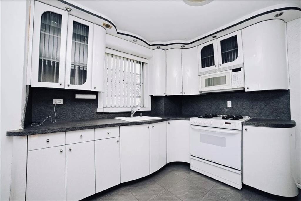 2483 West 16th Street 3C, Brooklyn, New York, 11214 image 9