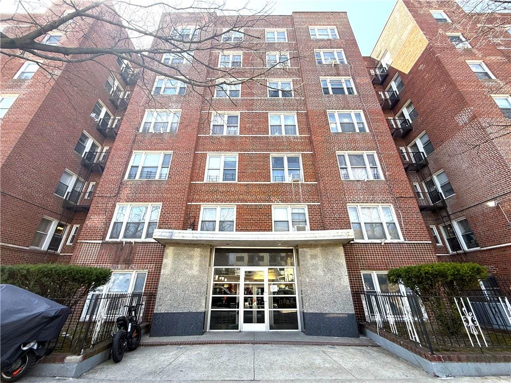 50 Kenilworth Place 5M, Brooklyn, New York, 11210 image 15