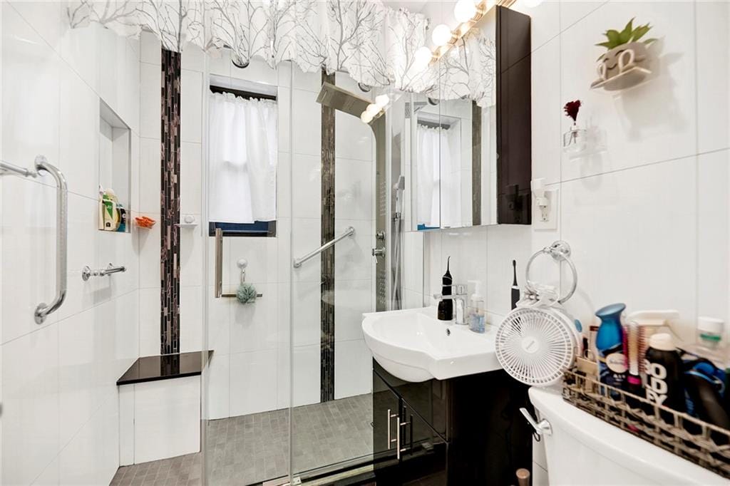 2220 Burnett Street 2B, Brooklyn, New York, 11229 image 14