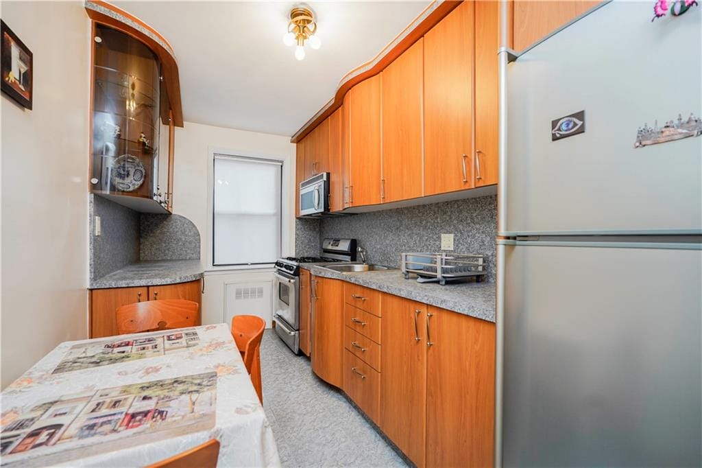 138 71st Street D7, Brooklyn, New York, 11209 image 12