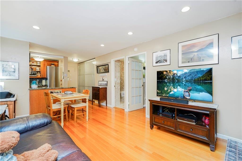 1000 Clove Road 4E, Staten  Island, New York, 10301 image 9