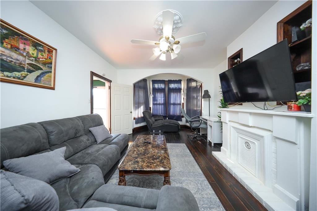 325 North Burgher Avenue, Staten  Island, New York, 10310 image 13