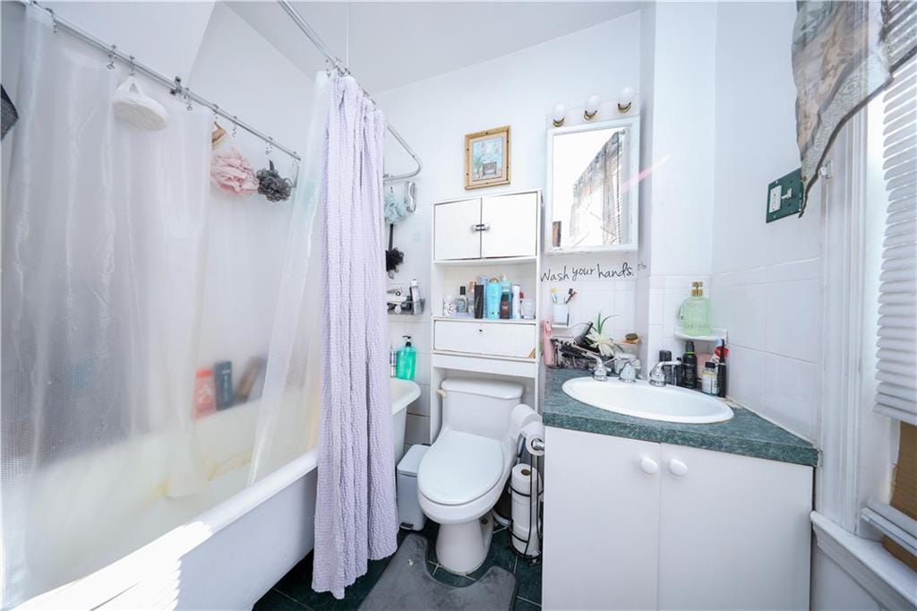 325 North Burgher Avenue, Staten  Island, New York, 10310 image 14