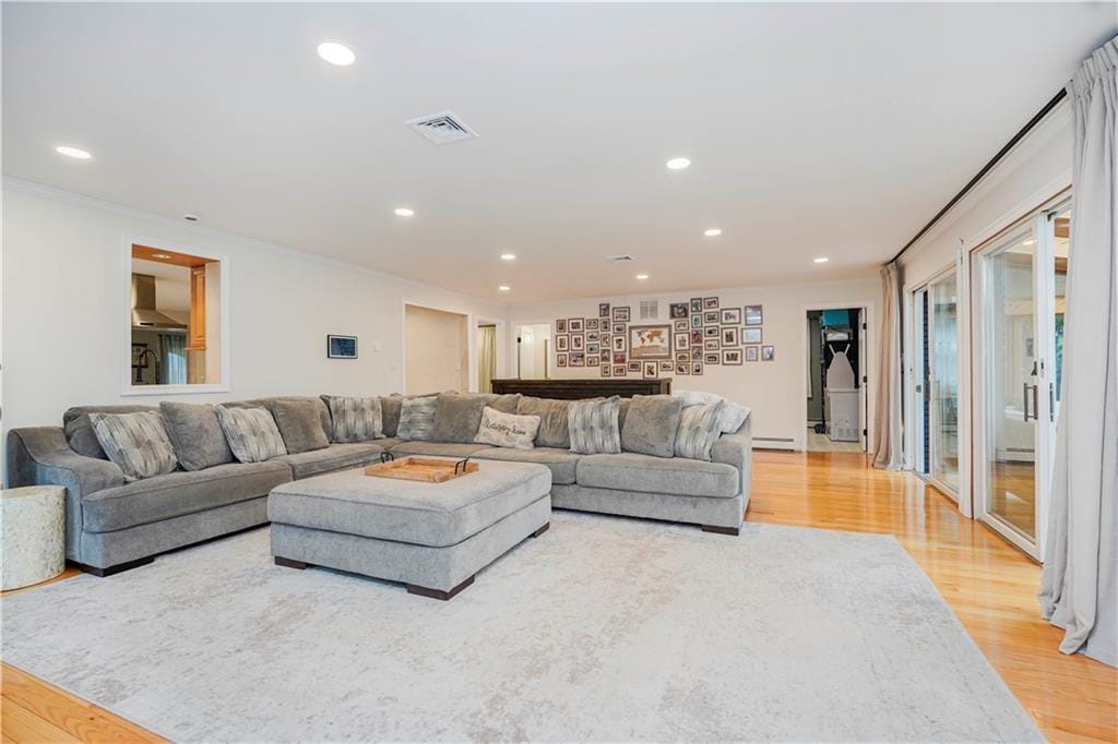 933 Edgegrove Avenue, Staten  Island, New York, 10309 image 16