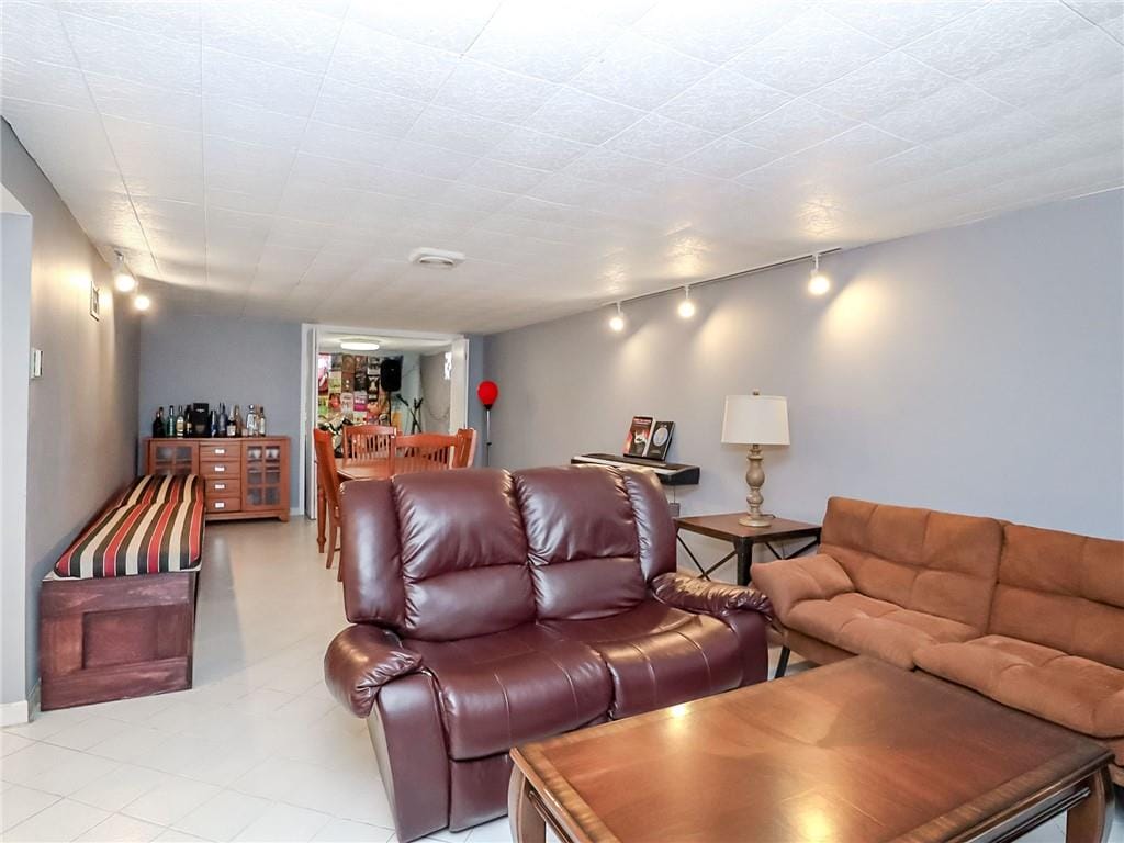 293 Chesterton Avenue, Staten  Island, New York, 10306 image 21