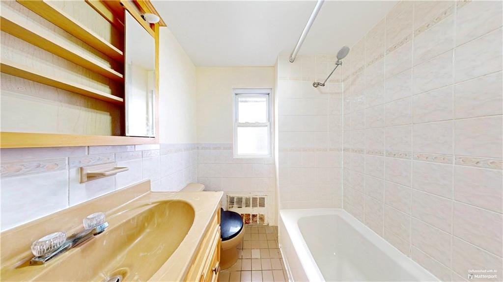 954 East 39th Street, Brooklyn, New York, 11210 image 14