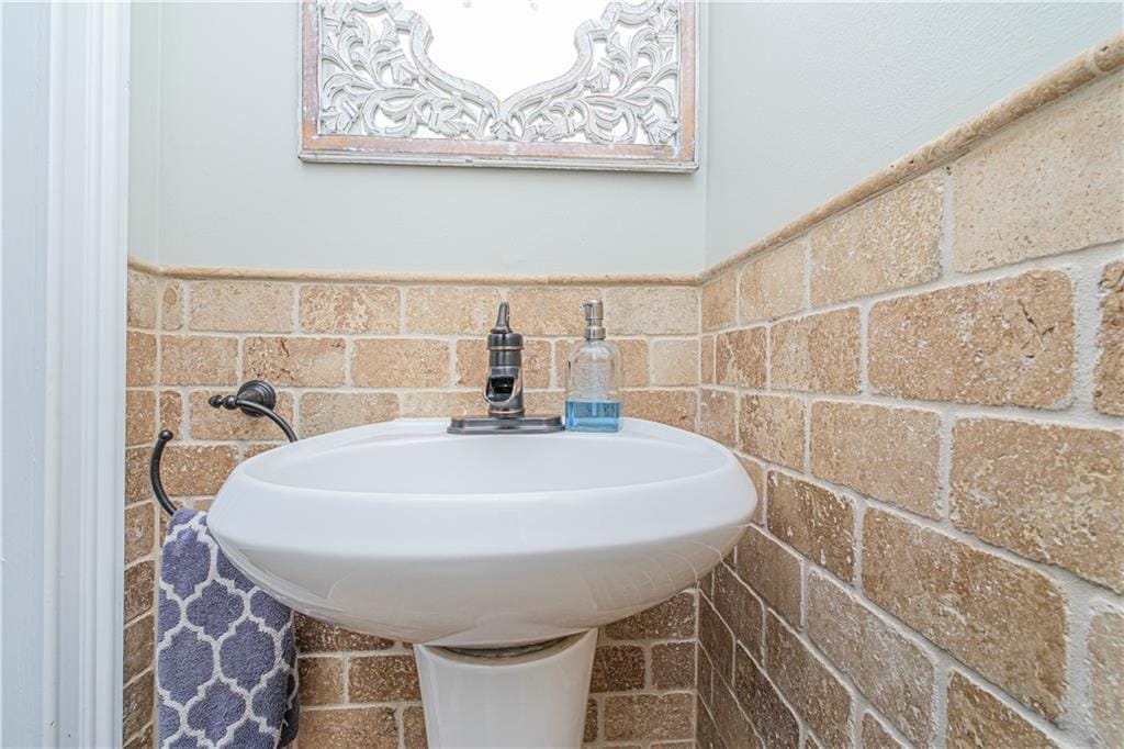 83 Vincent Avenue, Staten  Island, New York, 10306 image 16